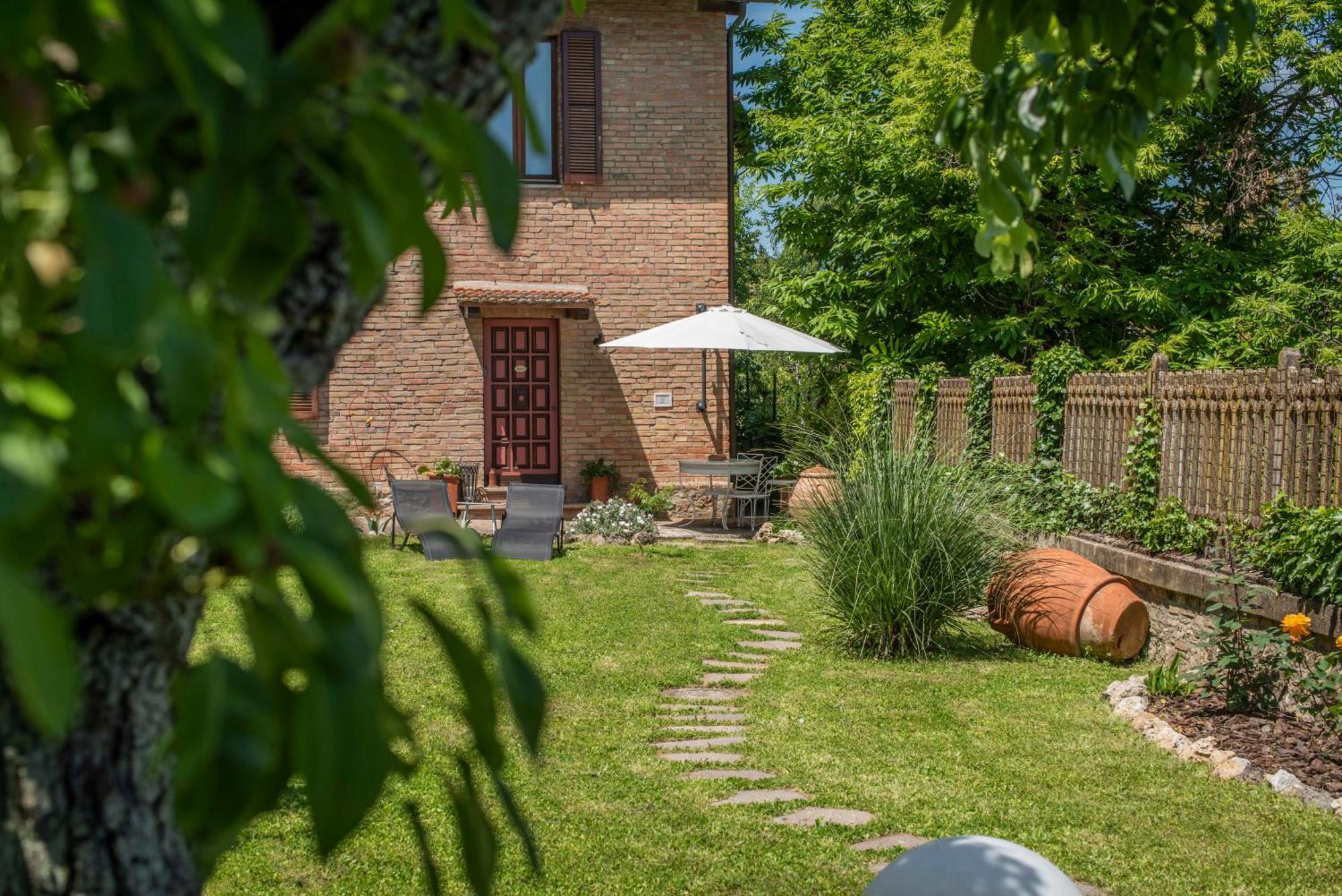Villa Elvira 1931 Siena Bagian luar foto